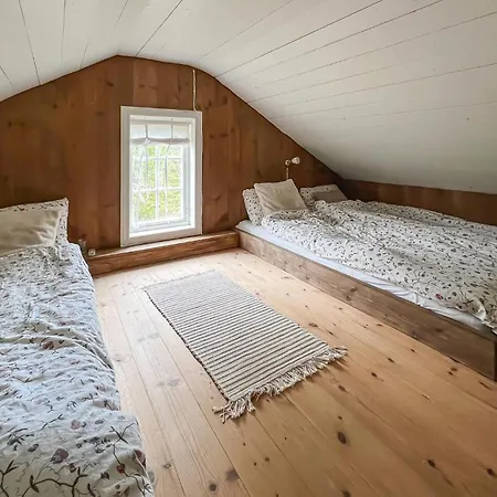 Ferienhaus 3 Bedroom Beautiful In *